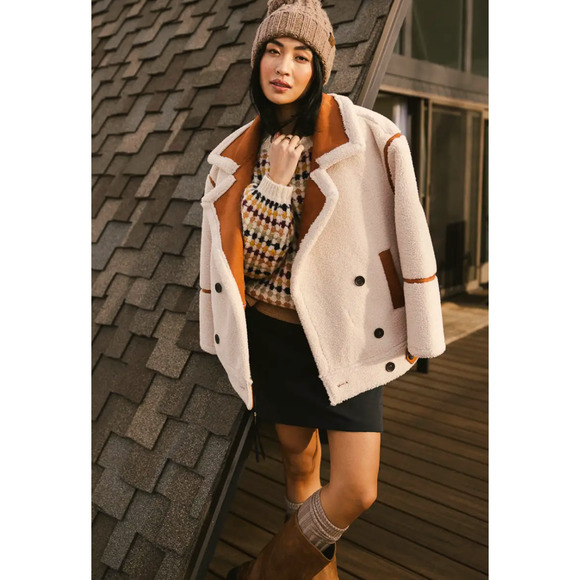 Blank NYC Double Breasted Oversize Faux Sherpa Teddy Bear Jacket Size: S - Picture 8 of 16